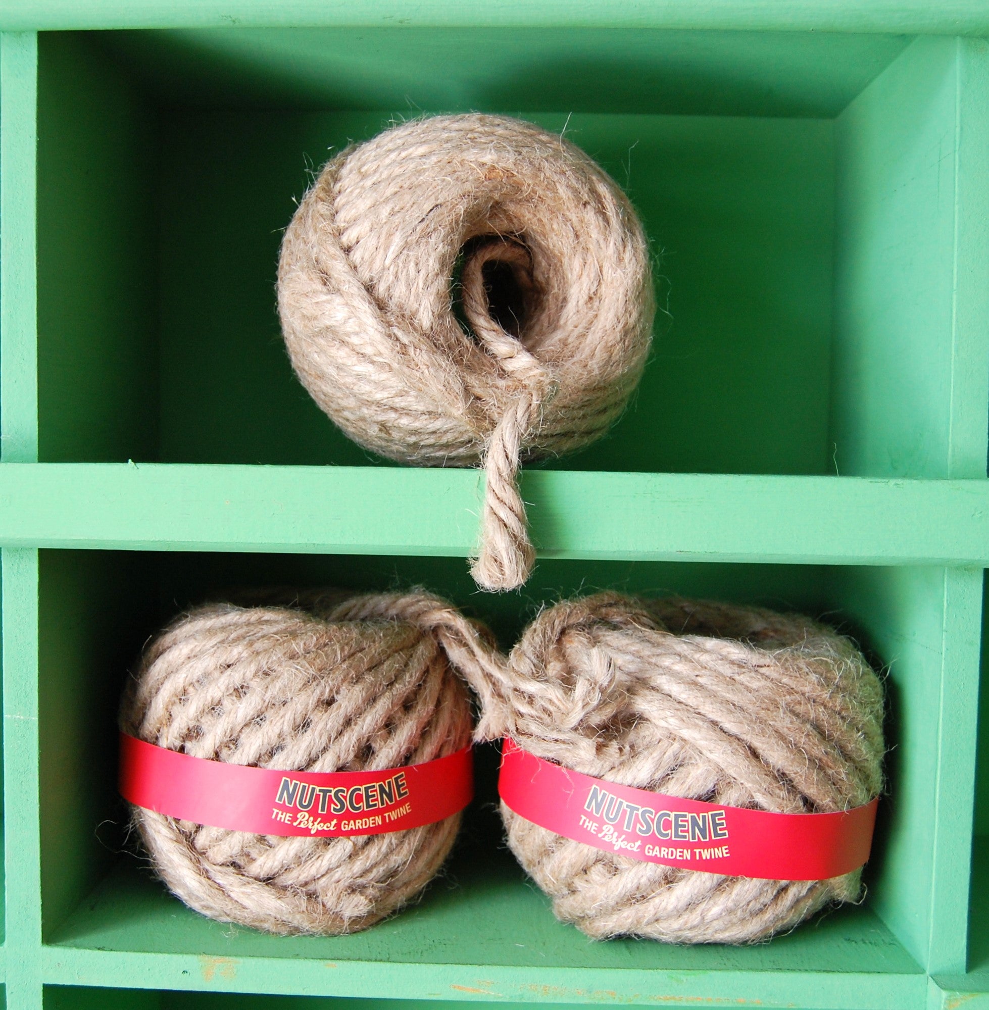 Chunky Mini Balls of Natural Jute twine